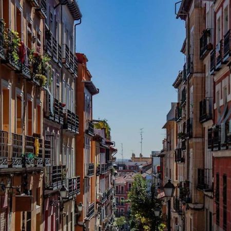 Fee4Me. Amazing Apartment In The Heart Of Lavapies Madrid Luaran gambar