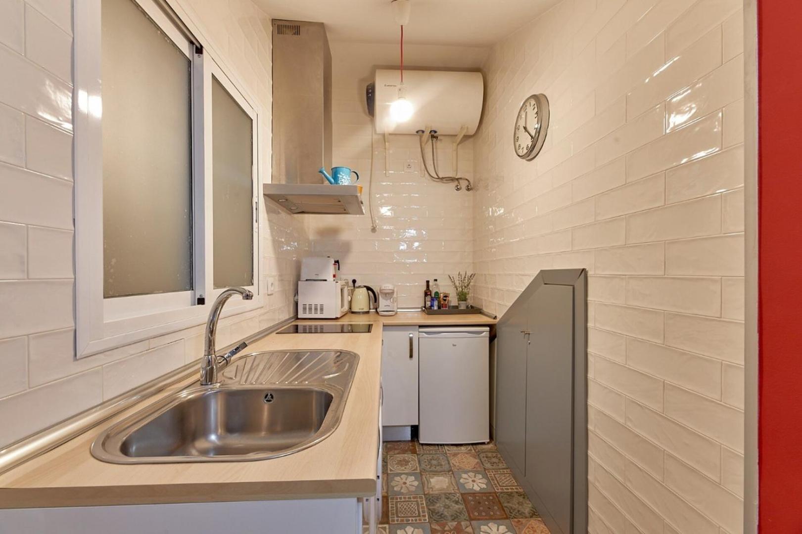 Fee4Me. Amazing Apartment In The Heart Of Lavapies Madrid Luaran gambar
