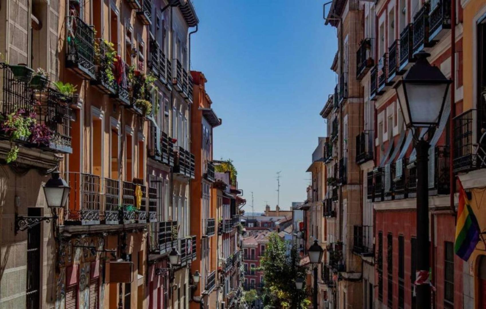 Fee4Me. Amazing Apartment In The Heart Of Lavapies Madrid Luaran gambar